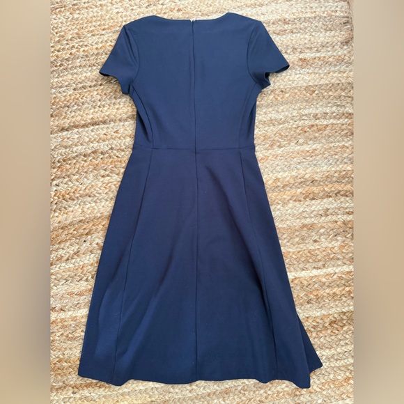 Boden Size 6 Navy Blue V Neck Fit & Flare Short Sleeve Dress - Picture 4 of 5
